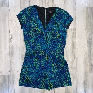 Bebe | Turquoise V- Neck Short Romper